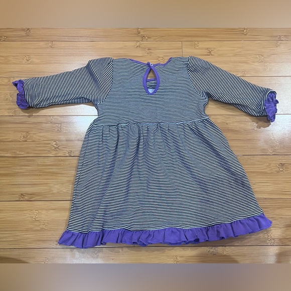 Magnolia Baby Halloween Striped Dress with Ghost Appliqué Size 24M - Picture 2 of 2